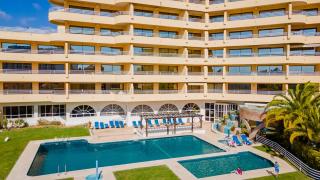 Marina 2BDR Apartment With Balcony & Pool - 5min from beach by LovelyStay - Quarteira - 6