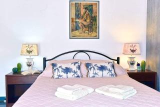 The Little House on Spingeli - 4