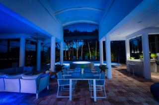 Luxury Villa 4 bed 4 bath on canal access to the Golf 40 min, beach 8 min away - 4