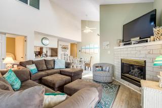 Sea Colony - Lakeshore - 7
