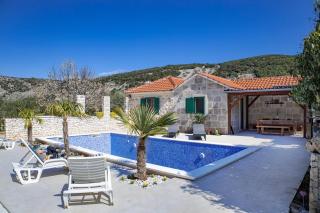 Family friendly house with a swimming pool Postira, Brac - 19563 - 8