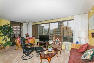 Spacious Condos with Private Balcony at Discovery Bay - Free Wifi, Near Beaches! - Honolulu - 2