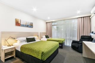 The Aspen & Apartments - Sale - 6