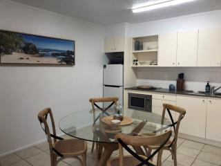 Baden 70 Rainbow Shores - Rainbow Beach - 4