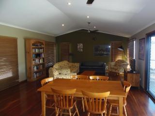 Kurrawah Rainbow Beach - Rainbow Beach - 8