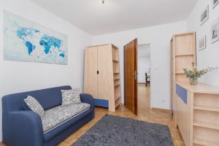 Retro Family Apartment Mały Płaszów by Noclegi Renters - Cracovia - 9