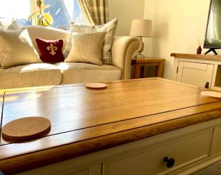 Beautiful 2 Bedroom, 2 Bathroom Flat with Parking. - Pitlochry - 9