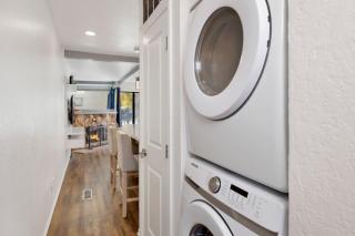Blue Jay Getaway #2082 by Big Bear Vacations - 2