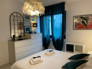 White&Grey House - 4