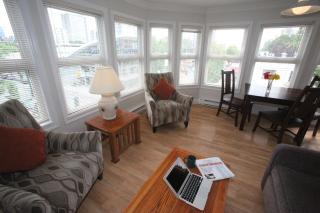 Times Square Suites Hotel - Vancouver - 6