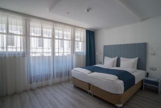 Hotel Civitas - Sopron - 5