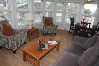 Times Square Suites Hotel - Vancouver - 4