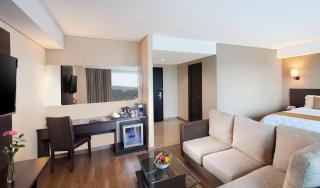Best Western Premier The Hive - 8