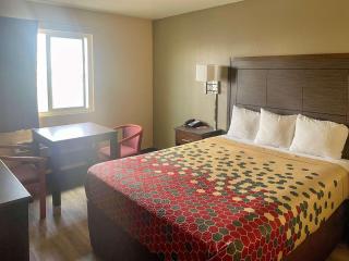 Econo Lodge Inn & Suites Corning - Corning - 9
