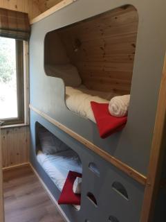 Missin' Link Glamping - West Hoathley - 1