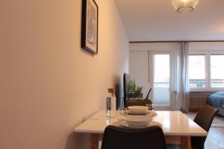 Zentral. Stylisch. Balkon & Parkplatz. Netflix - Holzgerlingen - 8