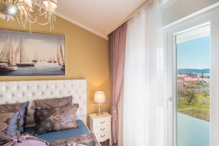 Apartment Tikvarin, Kaštel Kambelovac - Kaštela - 1