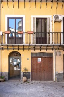 Casa Meli dietro Piazza San Domenico by Wonderful Italy - 2