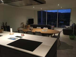 À mont nos hôtes 2 - 3