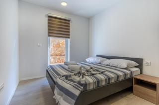 Island Paradise - Cres - 2