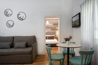 Kibbutz Malkiya Travel Hotel - 1