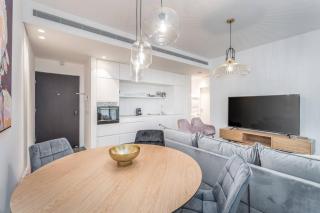 Modern and Design 1 BD apt close to the beach - 9