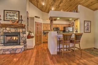 Near Golf and Hikes Torreon Cabin with Furnished Deck - Show Low - 3