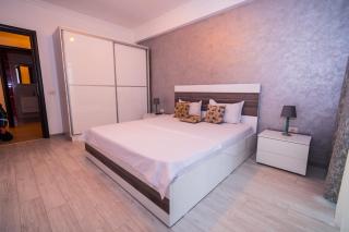 C&Y Solid Residence - Mamaia - 7
