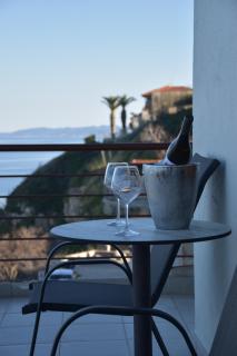 Brezza Marina House - Afitos - 0