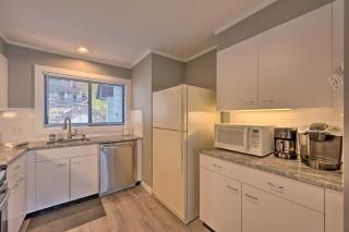 Lincoln Retreat with Village of Loon Amenity Access - 1