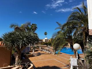 Borinquen Studio Apartment - Playa Fañabe - 6