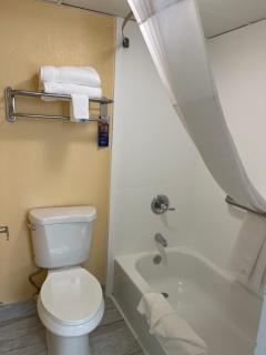 Baymont by Wyndham Scranton Dunmore - Dunmore - 8