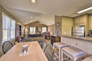 Home with Deck in Corolla Light Walk to Beach! - 2