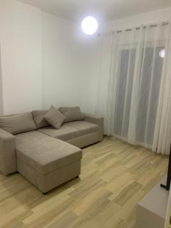 Daily Apartment 2 - Tirana - 8