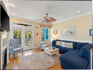 After Dune Delight - Relax and unwind in this fun and spacious 3 story home, Light, Bright, and close to everything! townhouse - 4