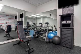 Best Western Plus Vancouver Airport Hotel - 7