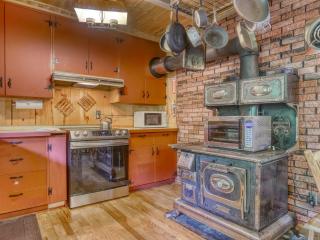 Storybrooks Cabin - Meredith Lodging - 3