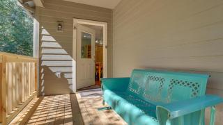 Leilani Cottage -Meredith Lodging - 4