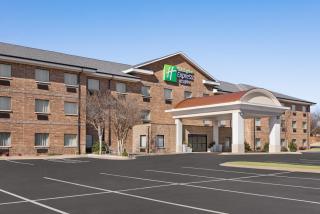 Holiday Inn Express Hotel & Suites Edmond by IHG - 2