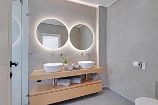 Big Cozy Luxury Pool Villa with childrens Zoo - Tunes - 4