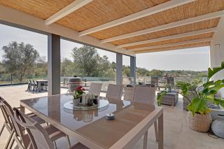 Big Cozy Luxury Pool Villa with childrens Zoo - Tunes - 8
