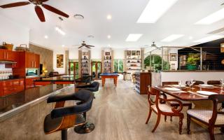 Luxury Penthouse 5 BDR 3 Bath Twin Rain Showers 365 sq mtrs - Port Douglas - 0