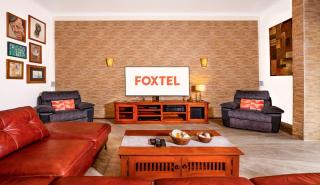 Luxury Penthouse 5 BDR 3 Bath Twin Rain Showers 365 sq mtrs - Port Douglas - 2