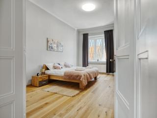 City Twenty 2BR Apartment by Irundo - 3