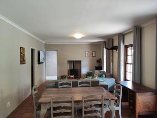 Hilton House - Pringle Bay - 2