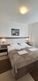 Apartments Lofiel - Novalja - 7
