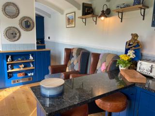 The Bibury - Westwell Downs Shepherd Huts - Oxford - 4