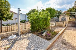 Apartments Anka - Rogoznica - 3