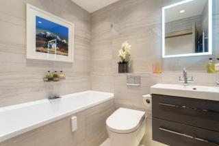 The Barclay Apartment - 1