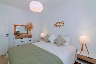 Holiday 1 Bed Apartment with pool in Albufeira - 4